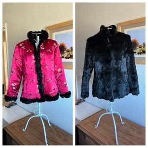 Vtg reversible fur and silk jacket. Absolutely beautiful in 10/10 condition